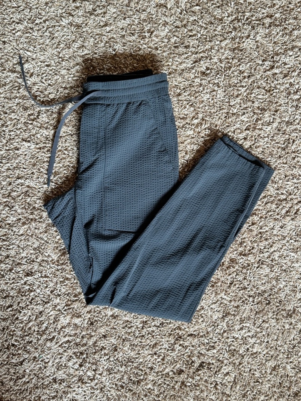 lululemon athletica Men's Charcoal Mesh Joggers